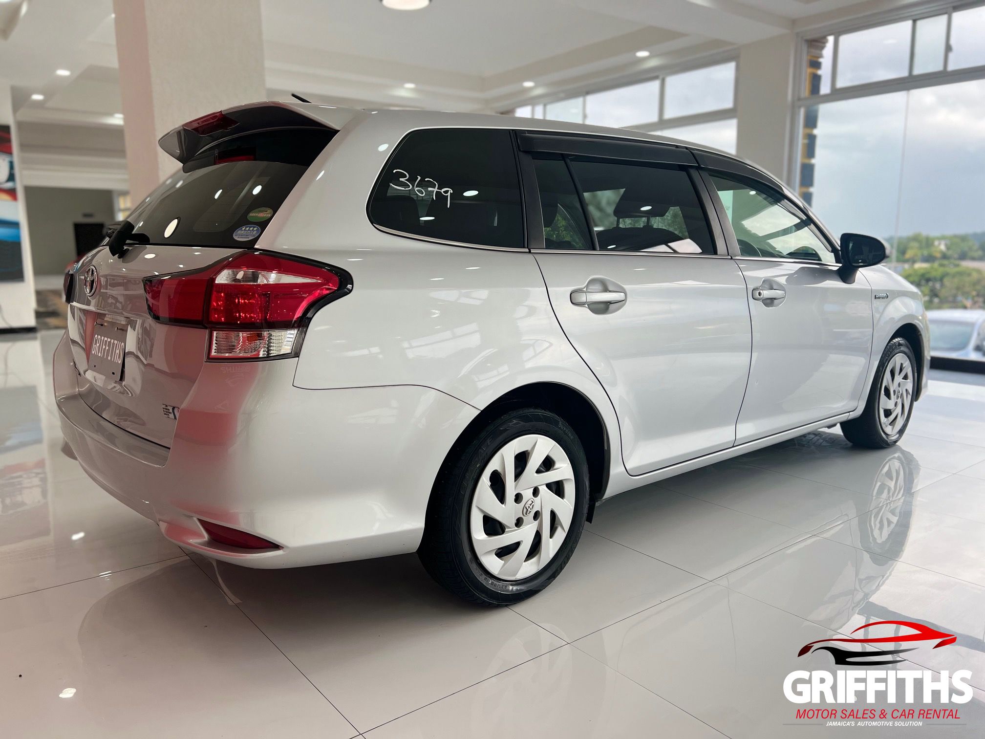 Vehicle Image 4
