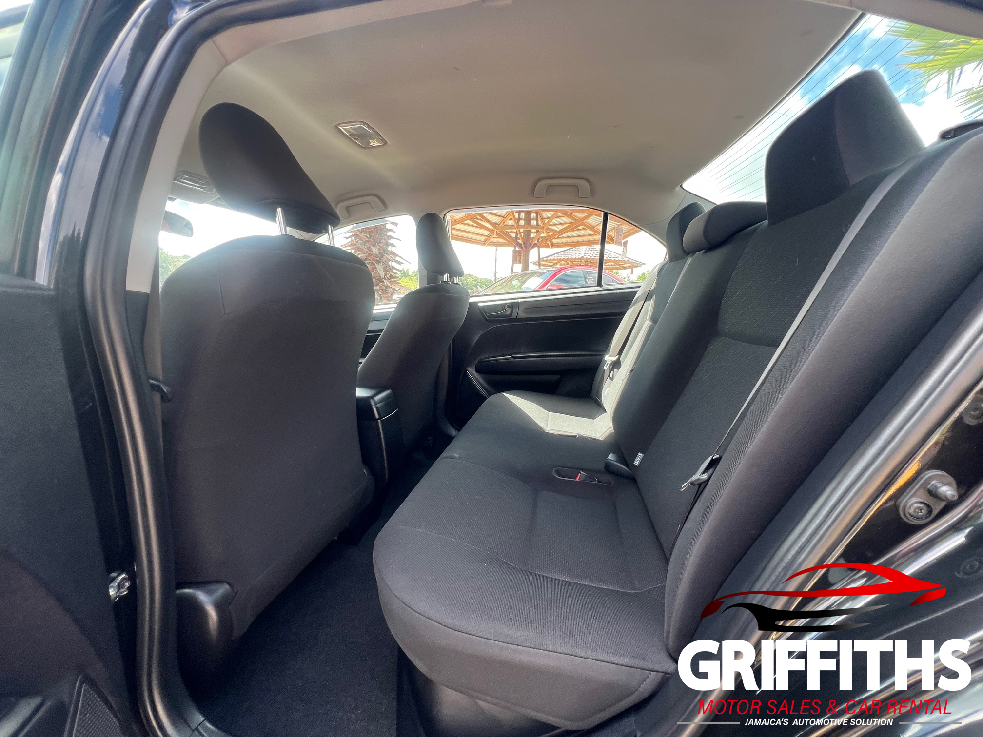 Vehicle Image 15