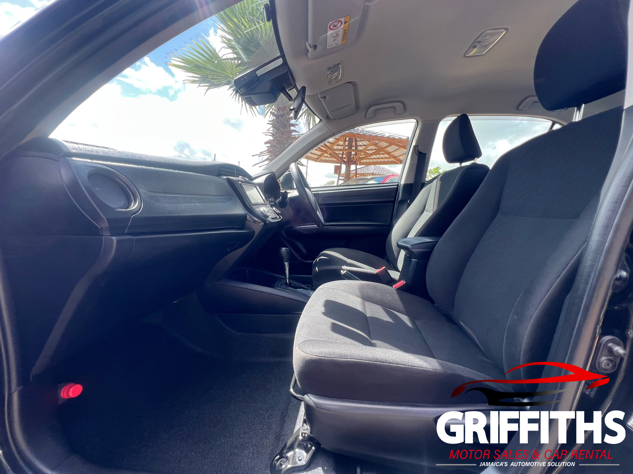 Vehicle Image 13