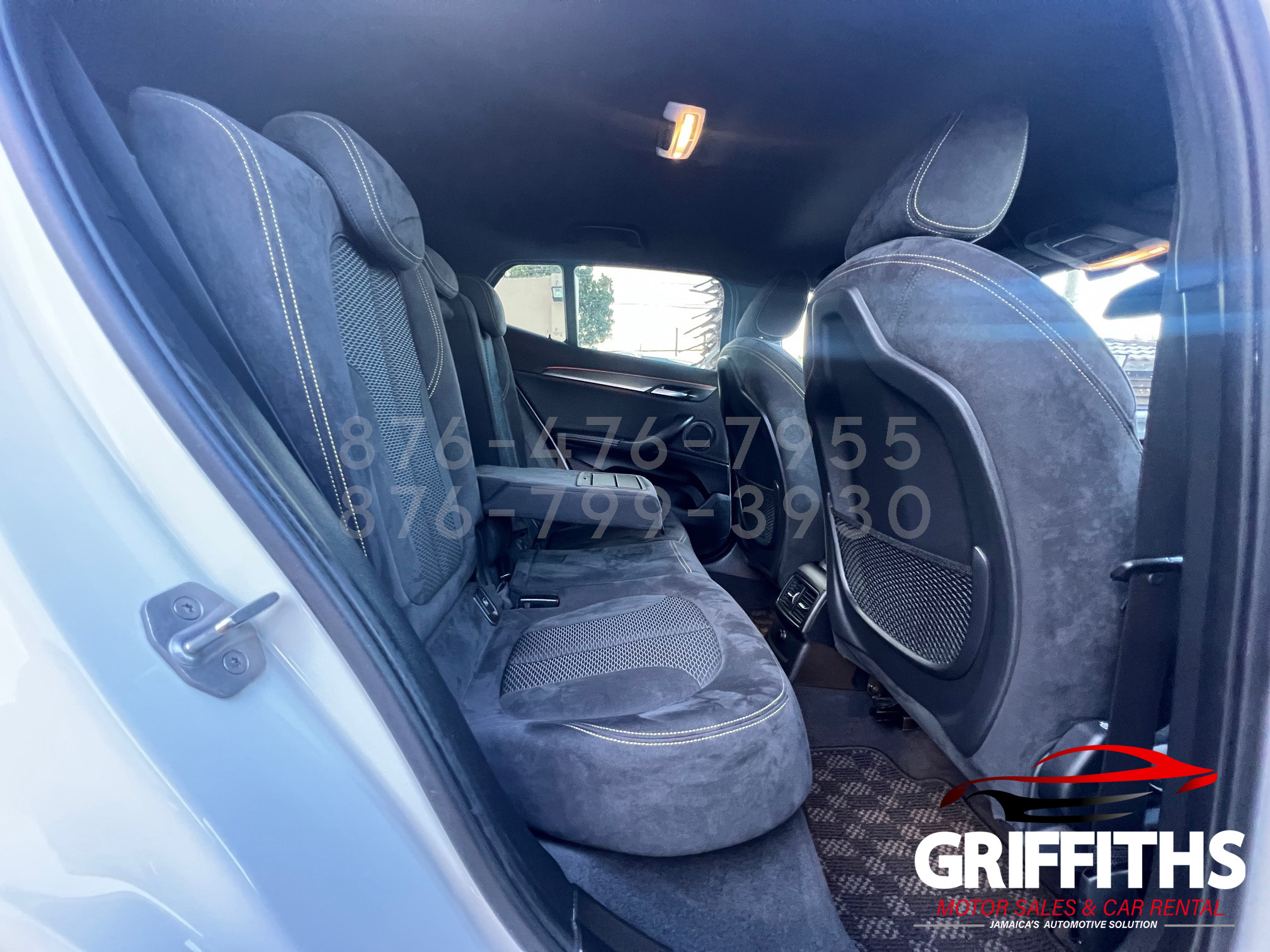 Vehicle Image 15