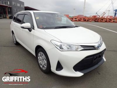 Toyota Corolla Fielder Hybrid 