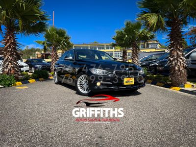 BMW 320i 
