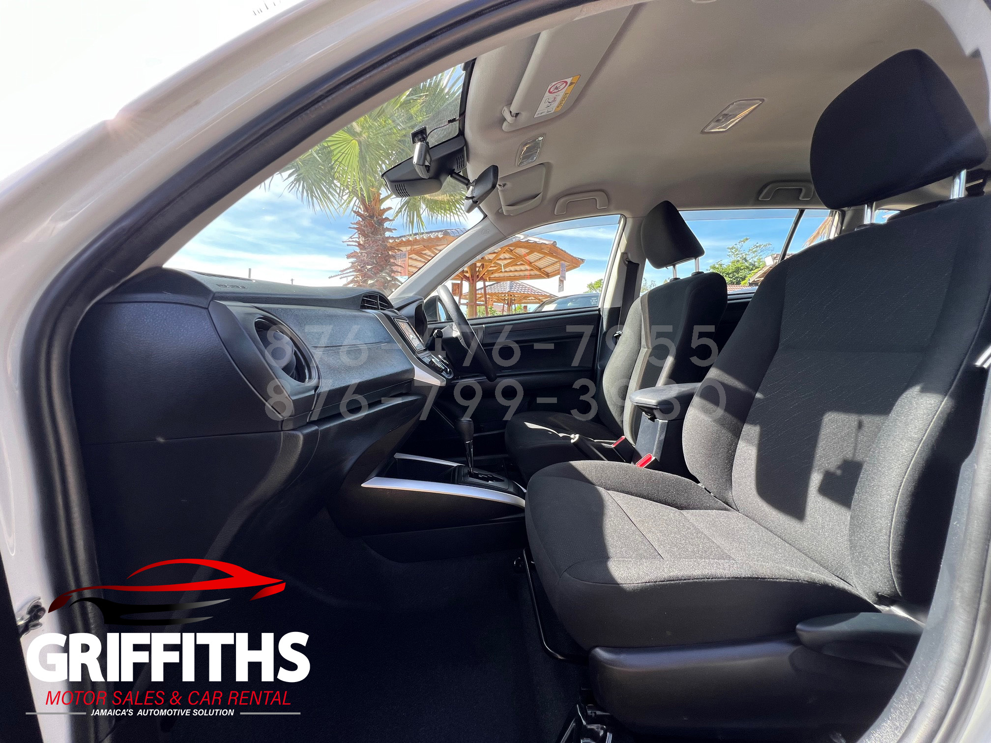 Vehicle Image 12