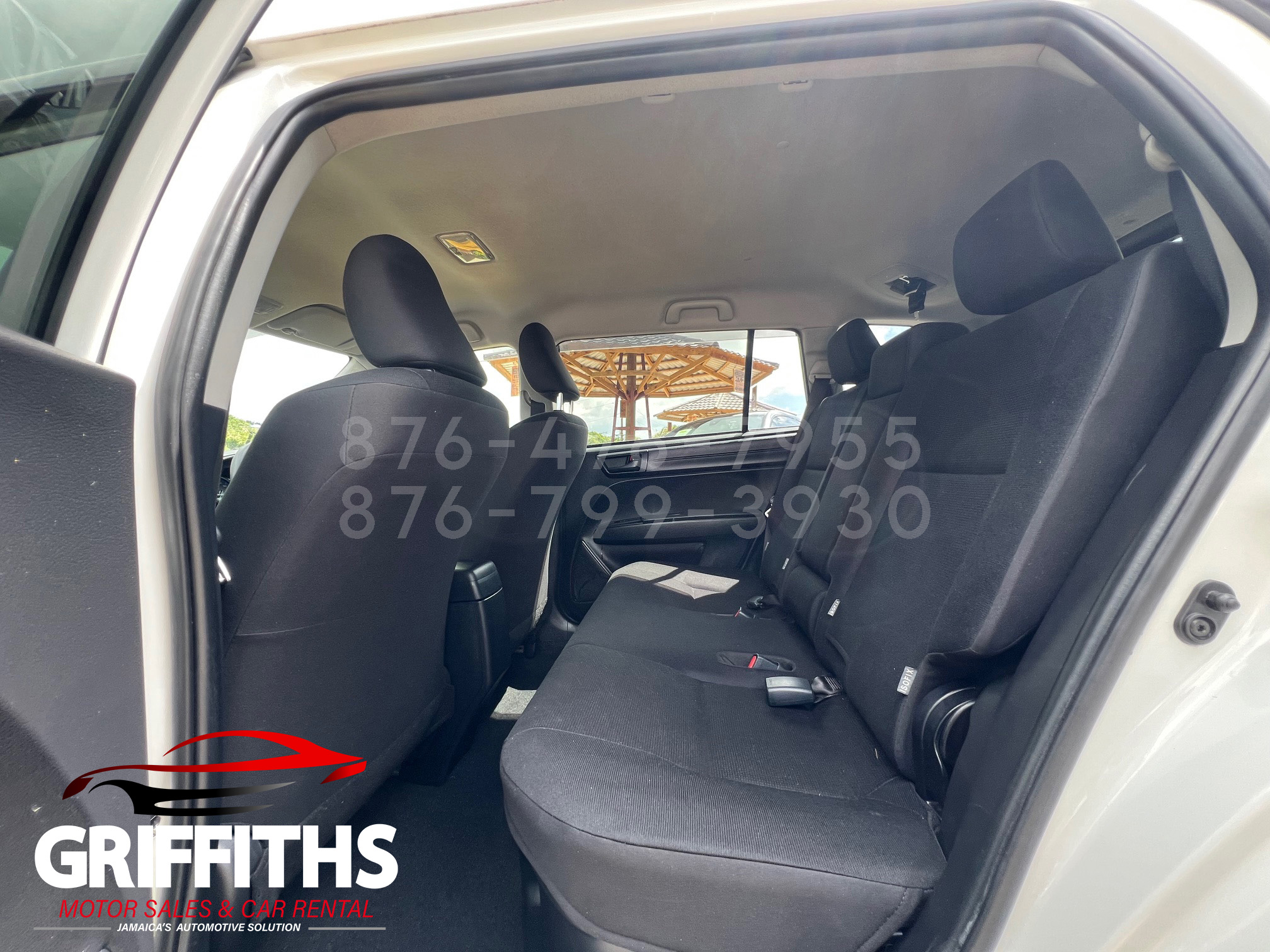 Vehicle Image 12