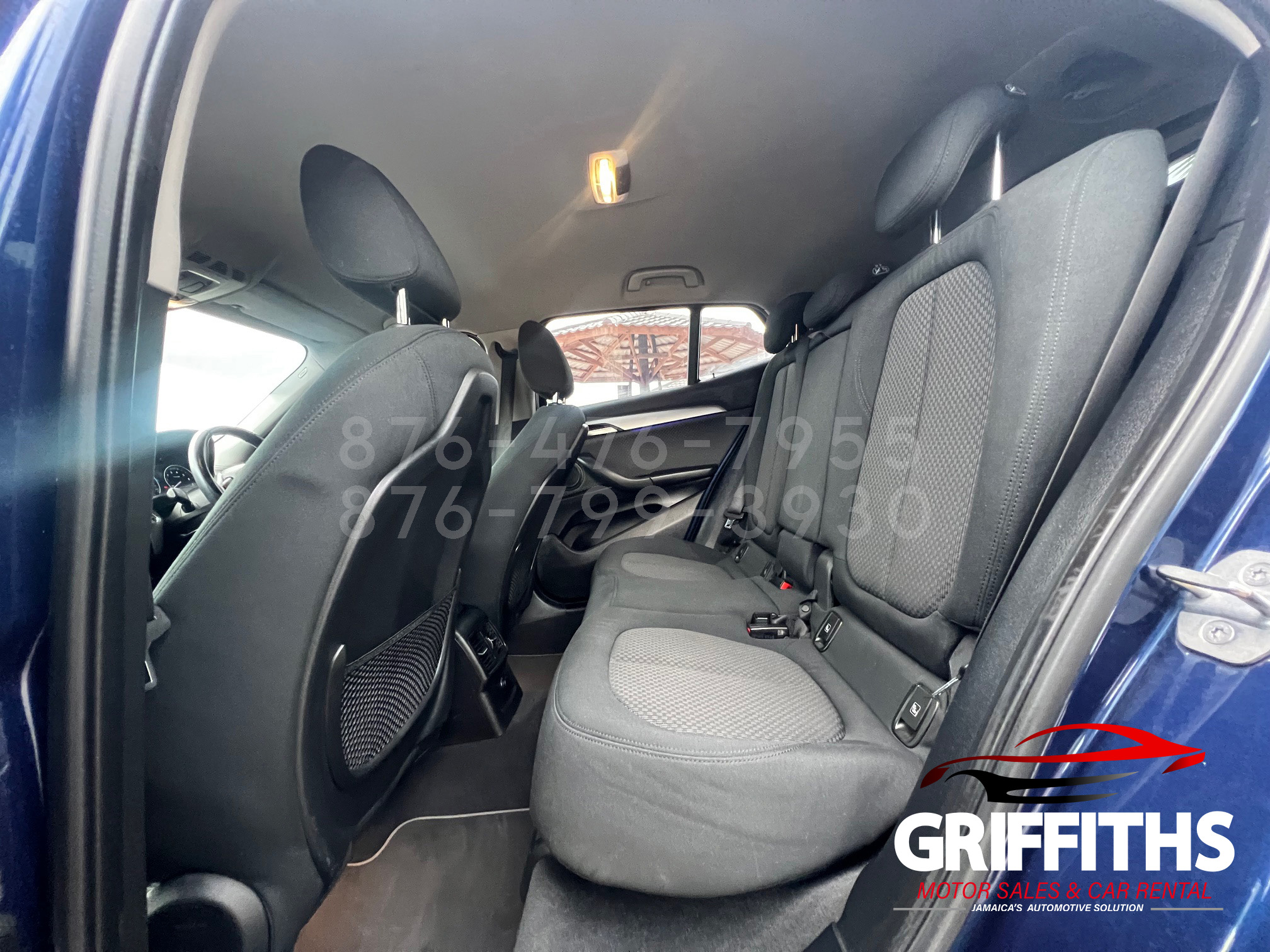 Vehicle Image 12