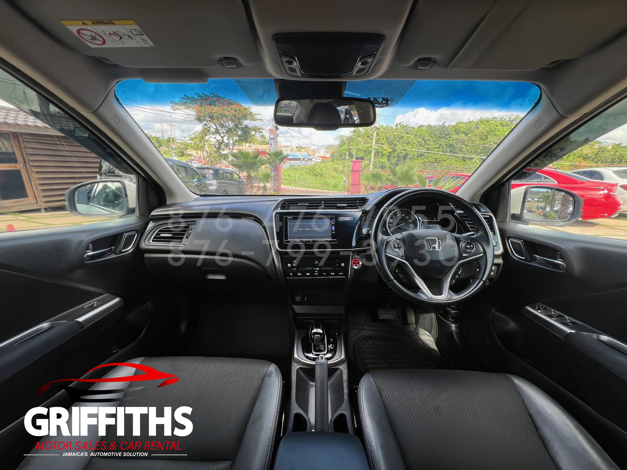 Vehicle Image 9