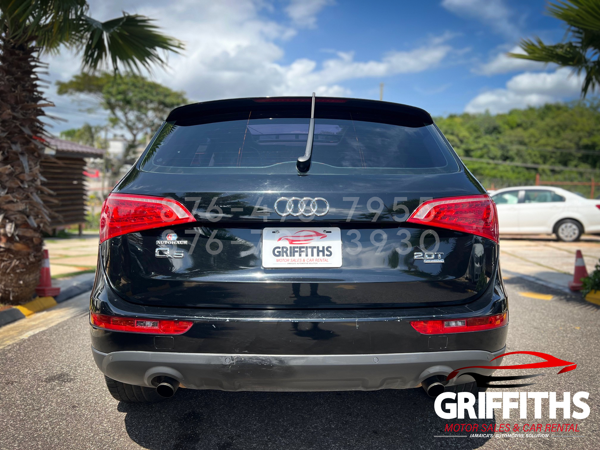 Vehicle Image 6