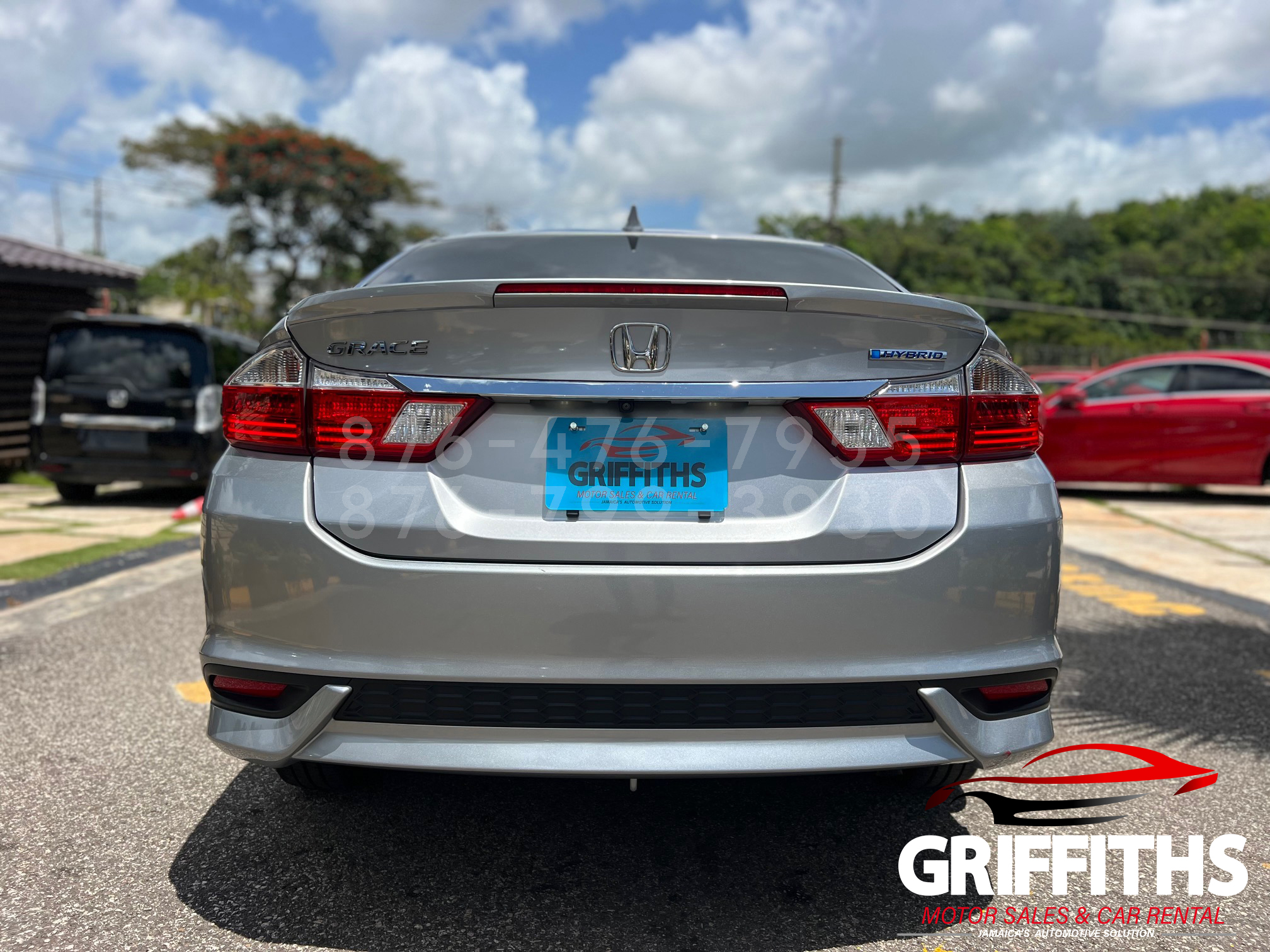 Vehicle Image 6