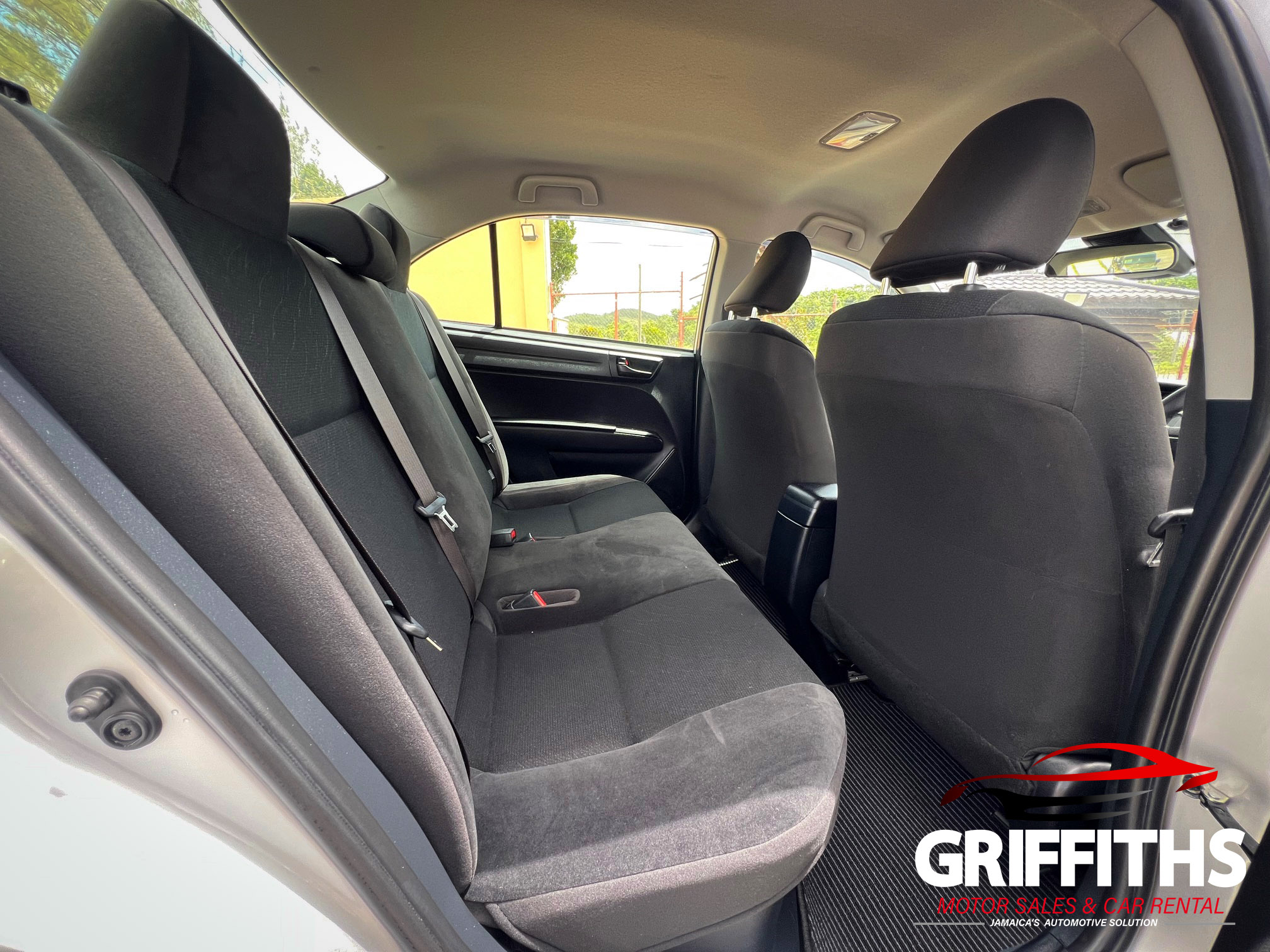 Vehicle Image 13