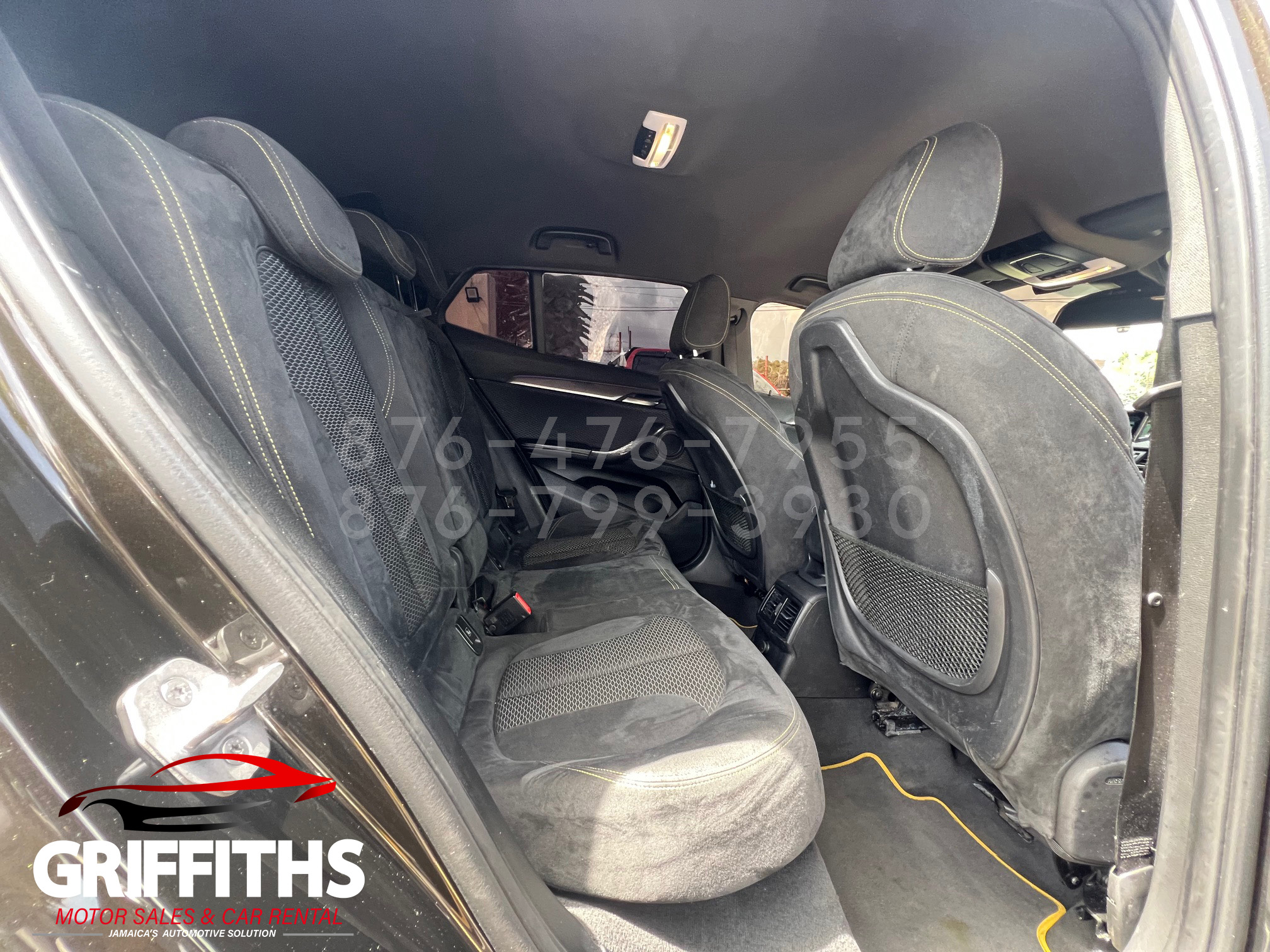 Vehicle Image 13