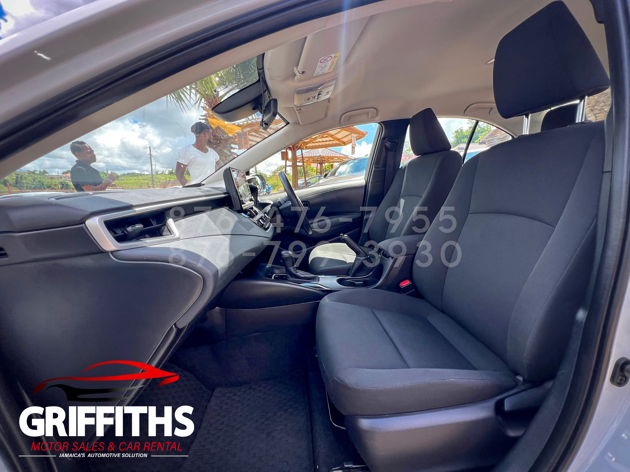 Vehicle Image 12