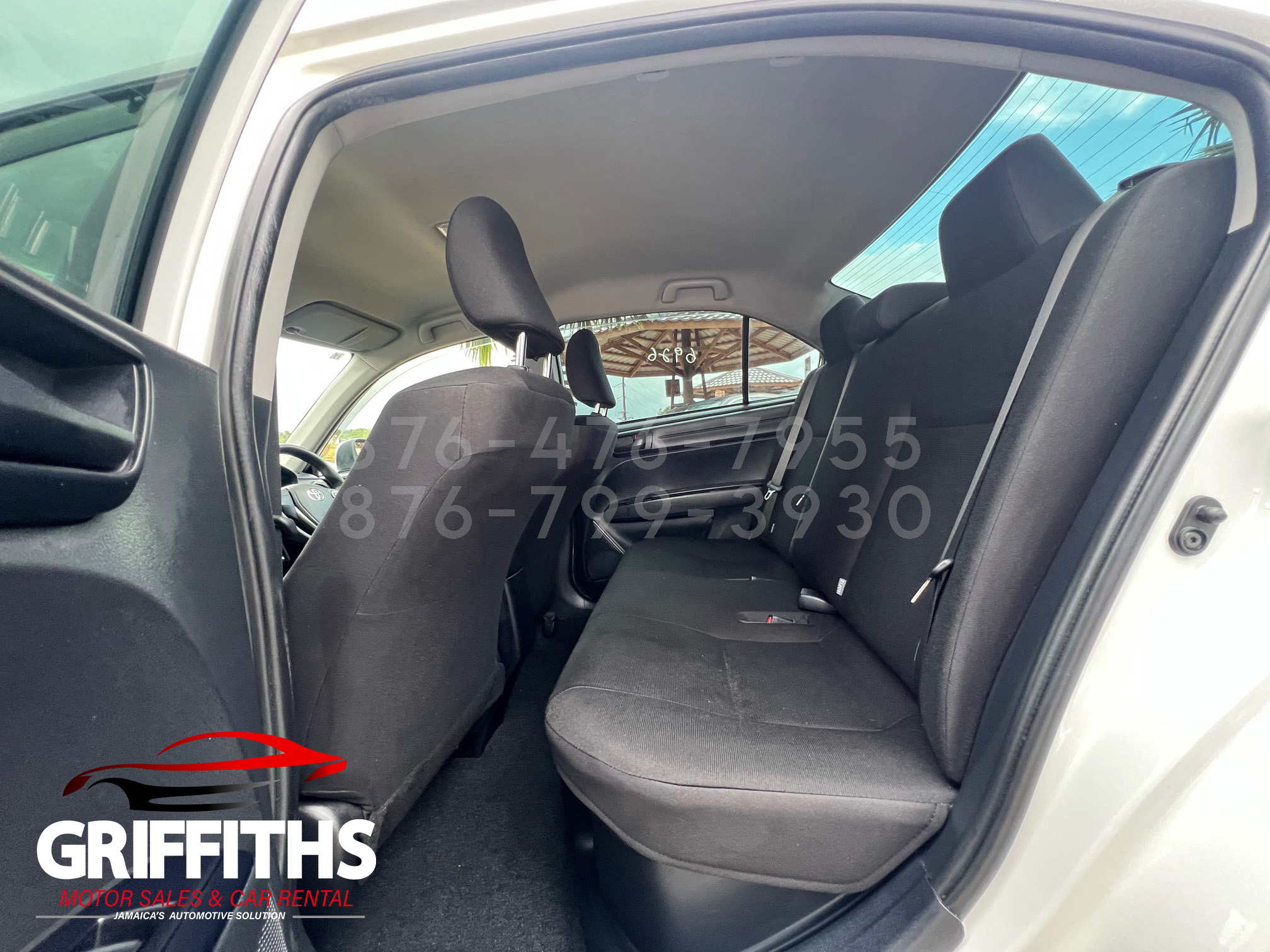 Vehicle Image 14