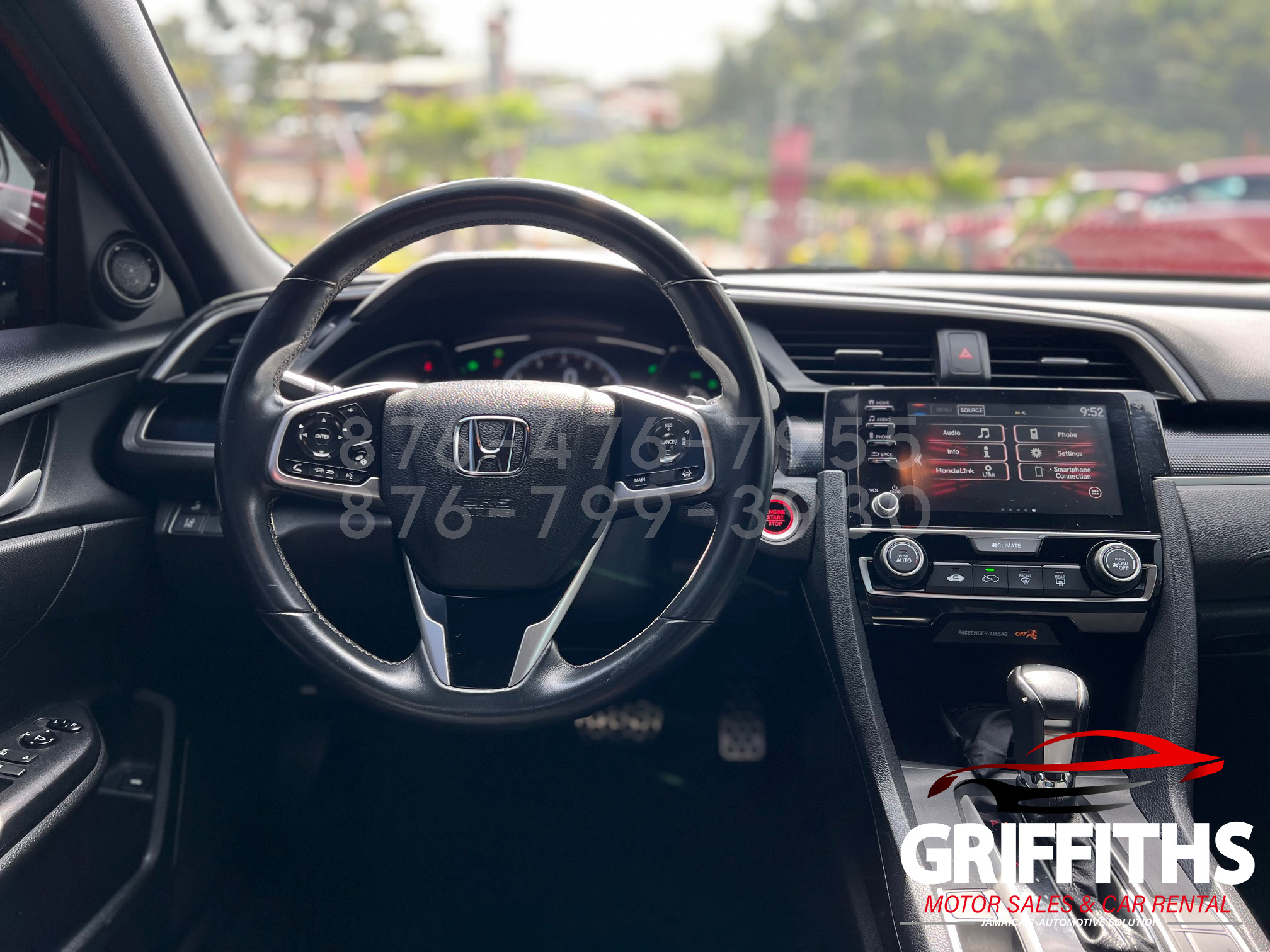 Vehicle Image 10