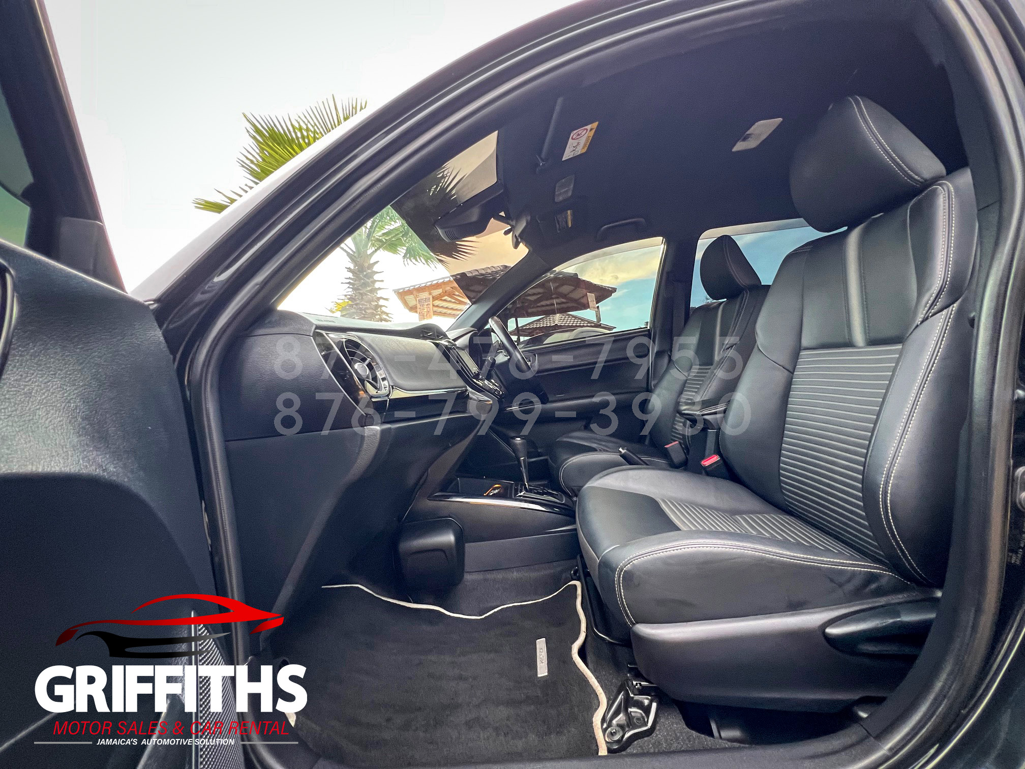 Vehicle Image 12